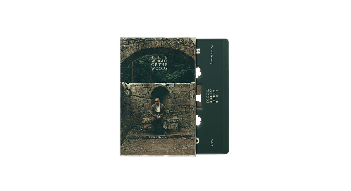 [Pre-Order [27/03] Dermot Kennedy : The Weight of the Woods (Green Cassette) (with signed art card) (MC) (Exclusive to The Record Hub.com)