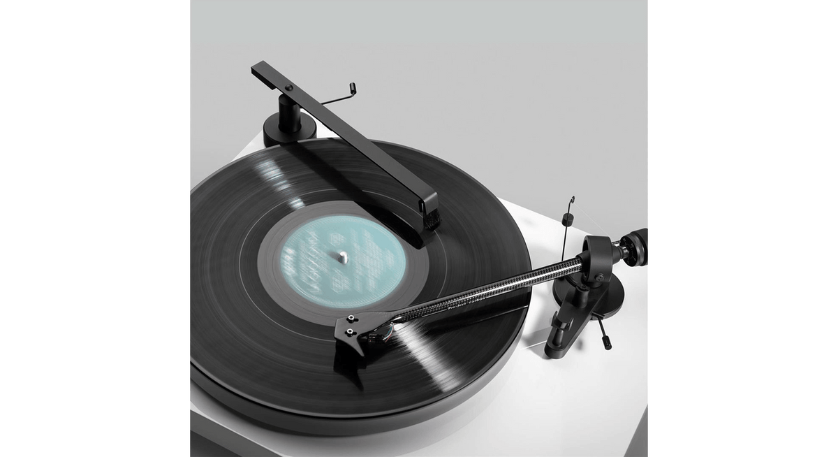 Vinyl - Pro-Ject : Sweep-IT E Real-time vinyl brush - The Record Hub